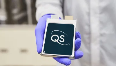 Cellule de batterie à semi-conducteurs QuantumScape