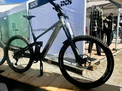 Gamme de vélos électriques Peugeot Cycles 2027 présentée au Roc d'Azur à Fréjus