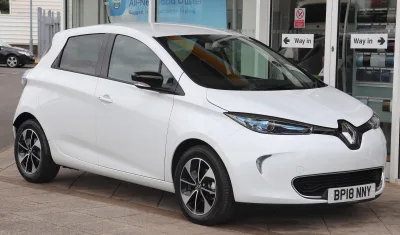 Renault Zoé de première génération vue de trois quarts avant