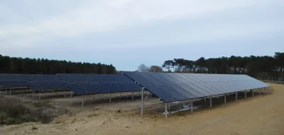 Panneaux photovoltaïques de la centrale solaire de Beaupouyet (Dordogne)
