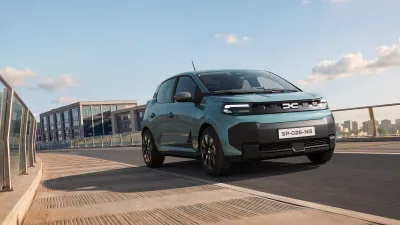 Nouvelle Dacia Spring de trois quarts avant